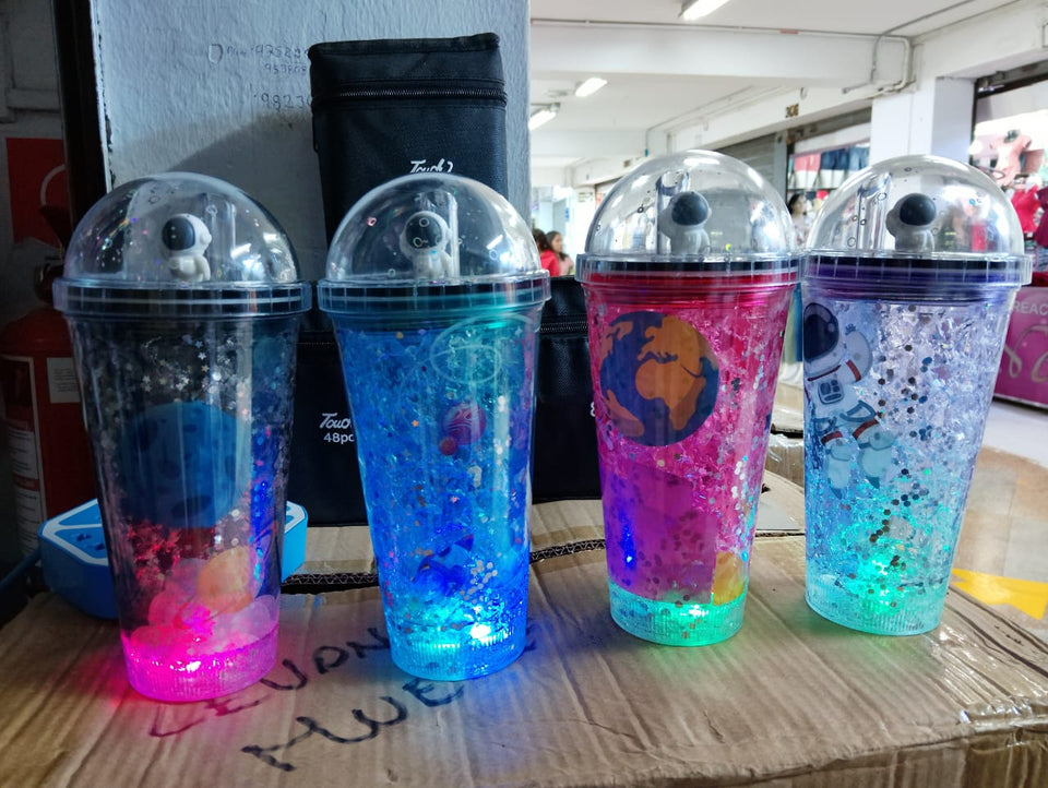 VASO TOMATODO CON LUCES LED MODELO ASTRONAUTA💥🤩